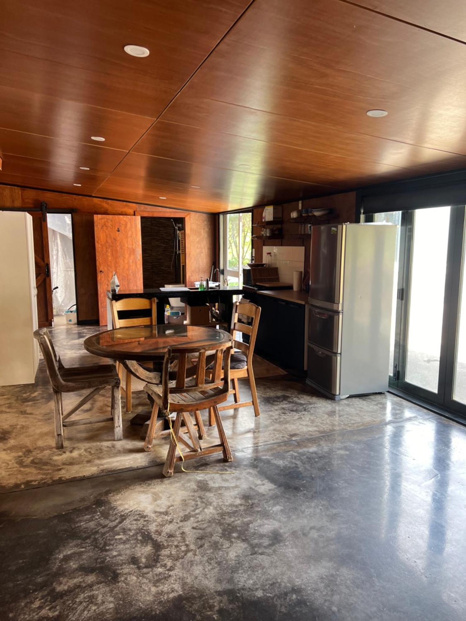 Self Contained Open Shed Space Wainui  Exteriör bild